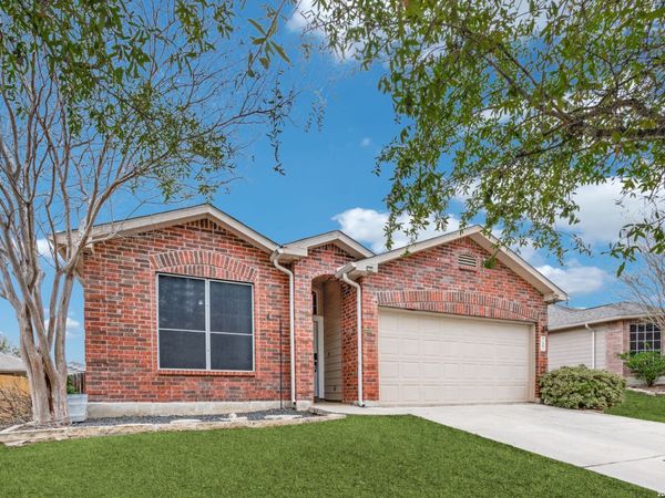 717 Fountain Gate, Schertz, TX 78108