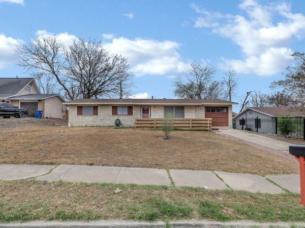 122 Morning Valley, San Antonio, TX 78227