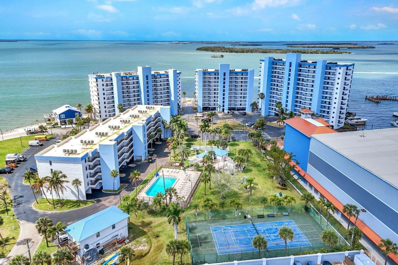 15021 Punta Rassa Rd, Unit 903, Fort Myers, FL 33908 Photo