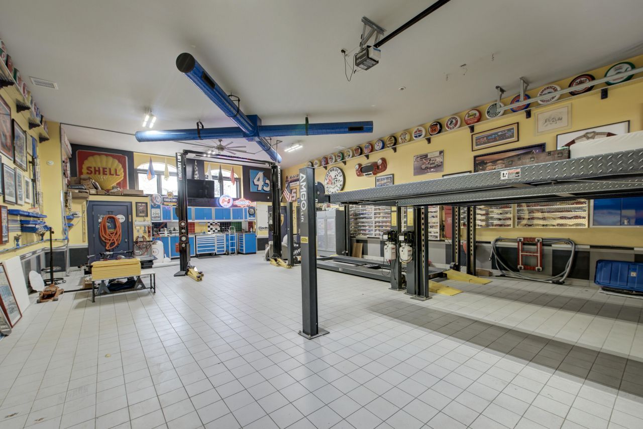 4145 Colonel Vanderhorst Circle Photo 31