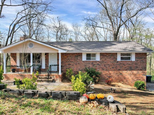 1017 N Sanctuary Road, Chattanooga, TN 37421