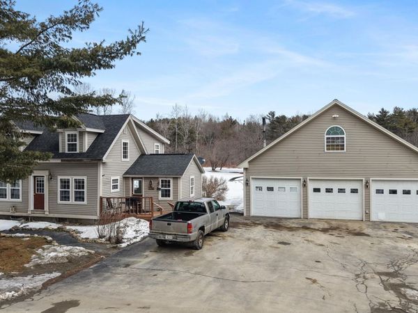 30 Lewis Road, Hermon, ME 04401