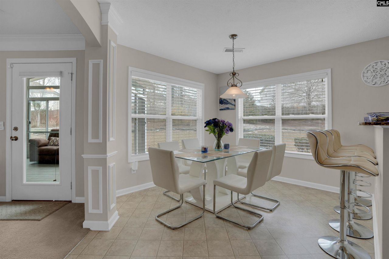 135 Magnolia Tree Road  Photo 16