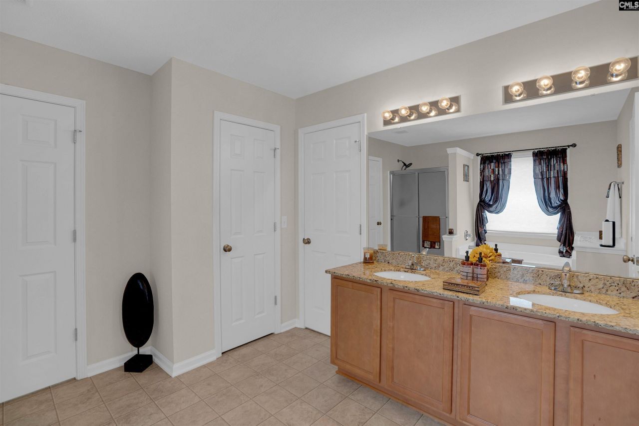 135 Magnolia Tree Road  Photo 25