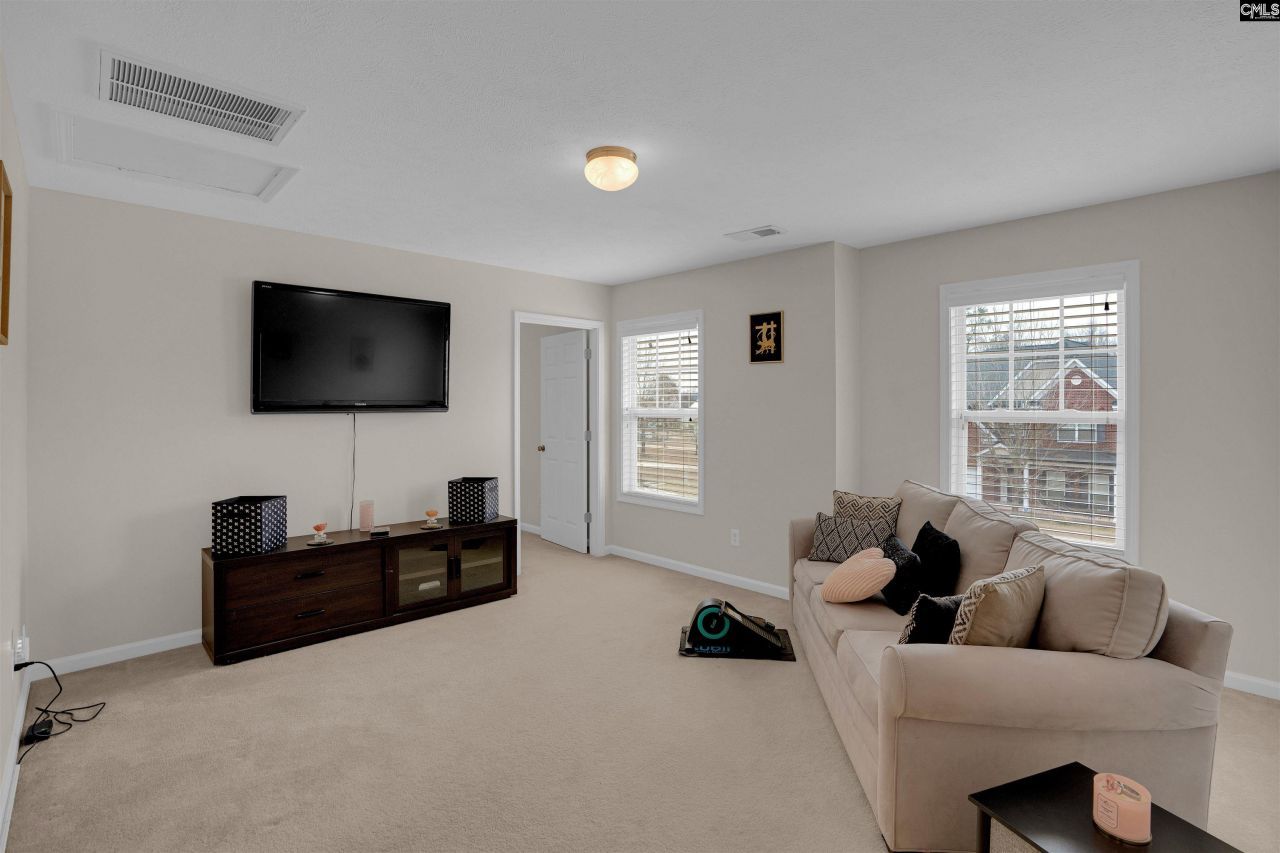 135 Magnolia Tree Road  Photo 35