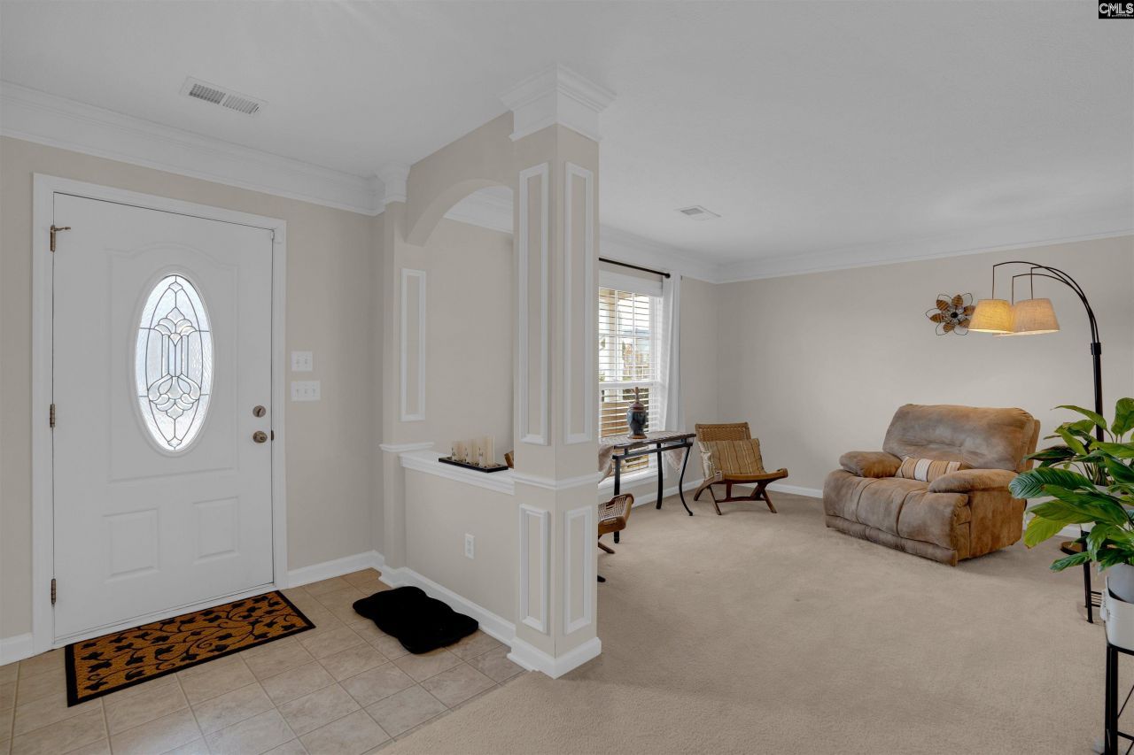 135 Magnolia Tree Road  Photo 4