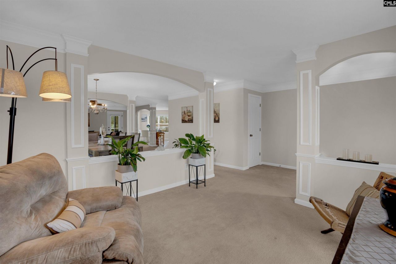 135 Magnolia Tree Road  Photo 8