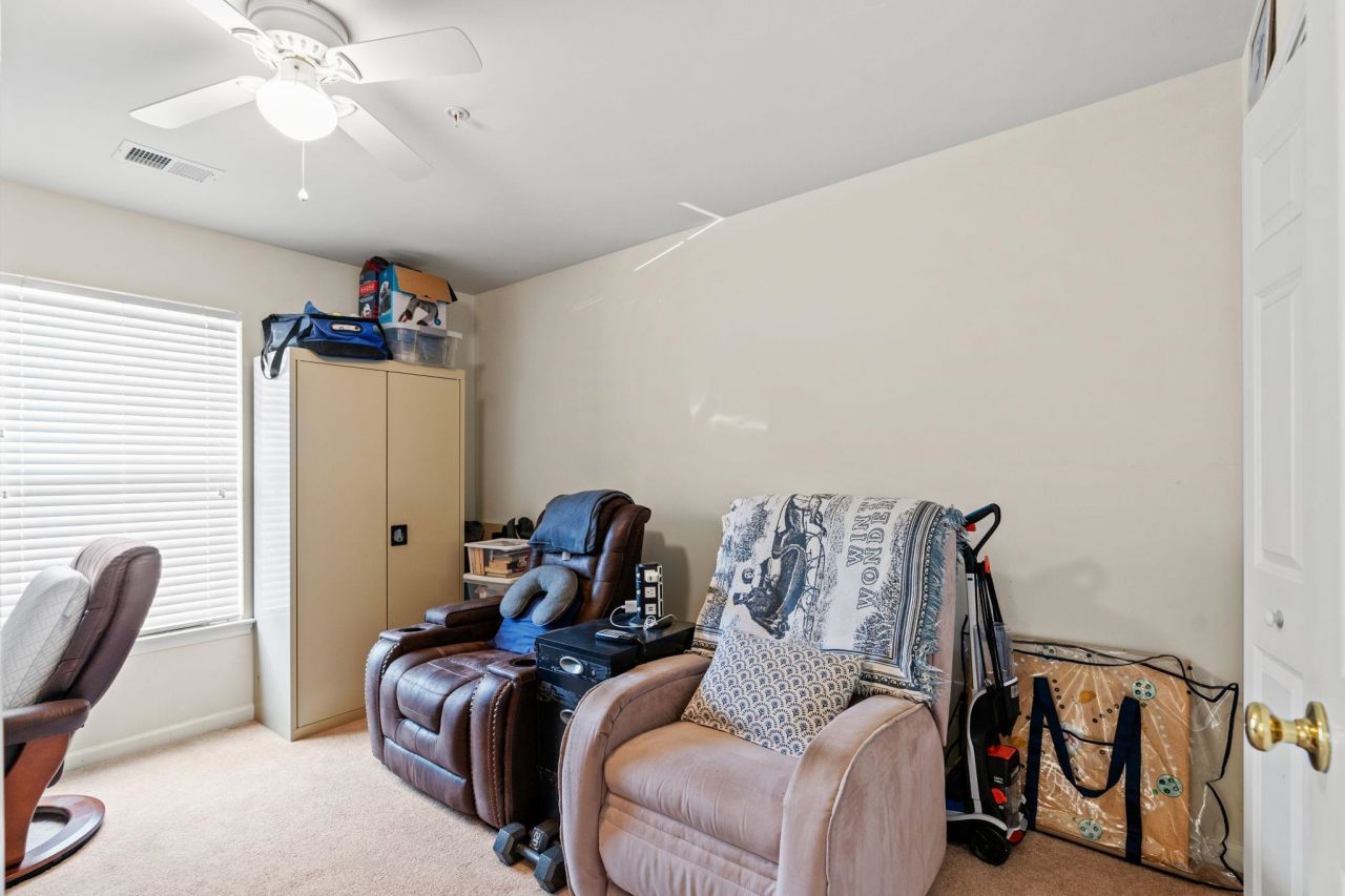 114 Butkus Dr. Photo 18