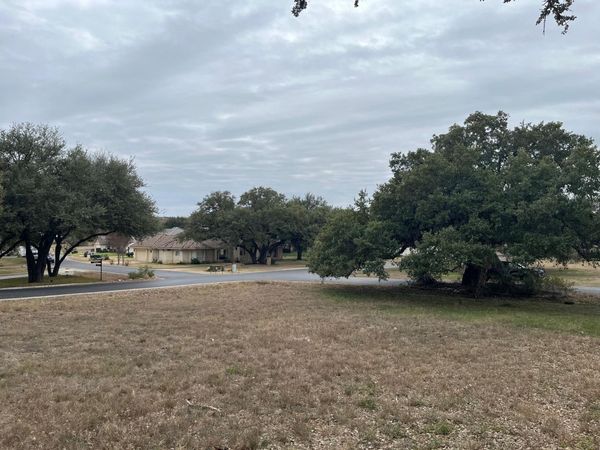 700 Red Sails DR , Horseshoe Bay, TX 78657