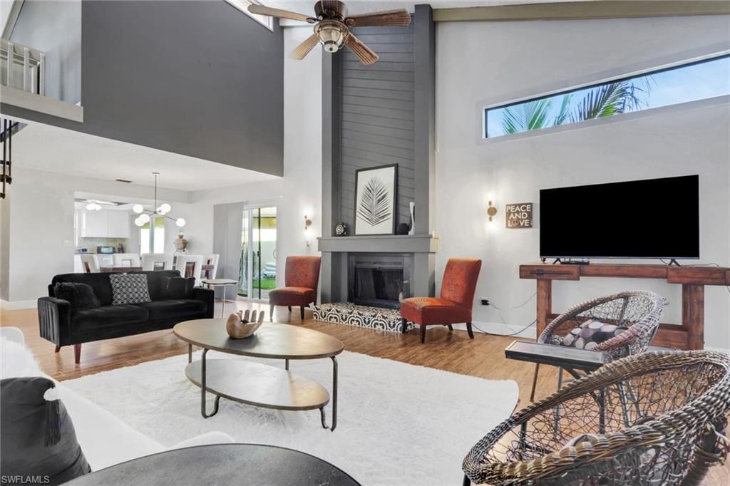 6436 Royal Woods Dr, Fort Myers, FL 33908 Photo