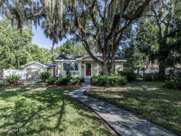 204 Bayard Street , Green Cove Springs, FL 32043