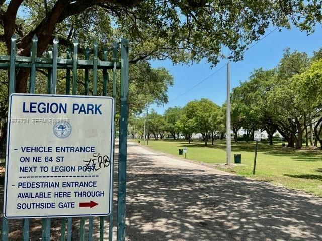 541 NE 62nd St , Miami, FL 33138 Photo