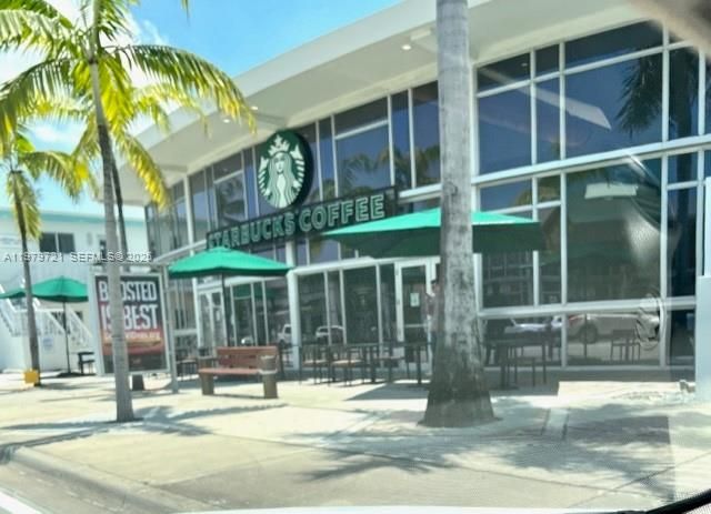 541 NE 62nd St , Miami, FL 33138 Photo