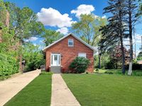 36 E Touhy Avenue, Park Ridge, IL 60068 primary photo