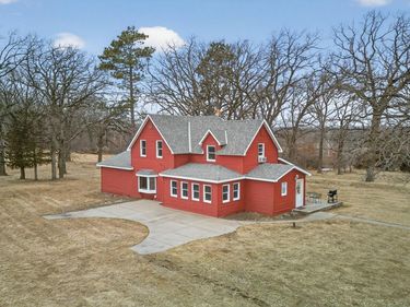 11216 St Croix Trail, North Branch, MN 55056