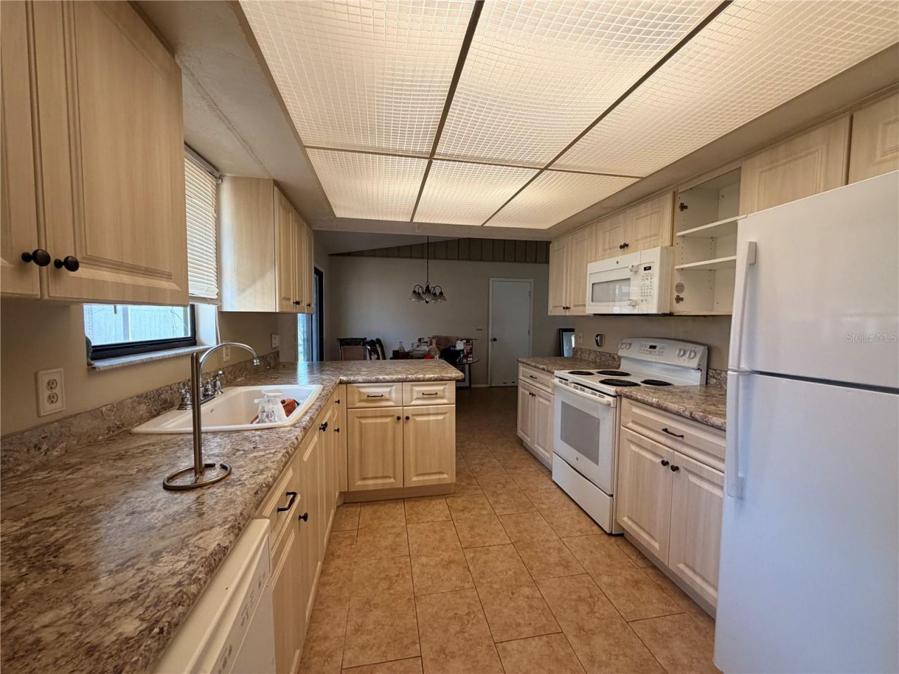 2527 Sabal Palm Drive, Edgewater, FL 32141 Photo