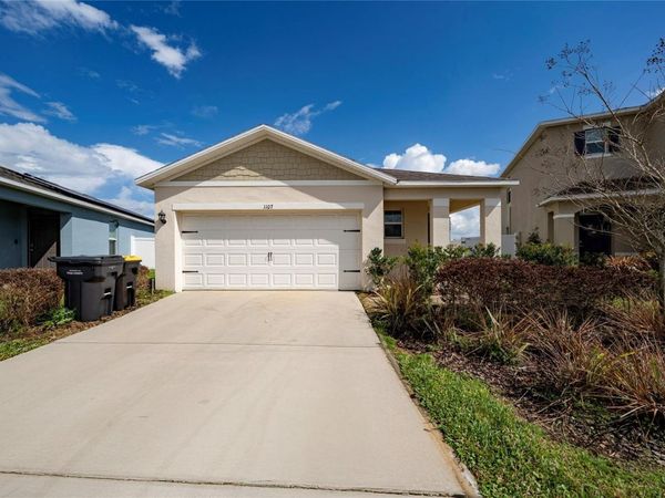 1107 CASCADE DRIVE, DAVENPORT, FL 33837