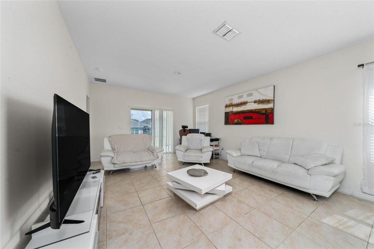 1107 Cascade Drive, Davenport, FL 33837 Photo