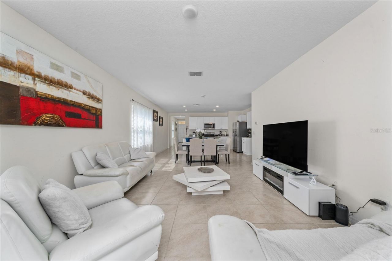 1107 Cascade Drive, Davenport, FL 33837 Photo