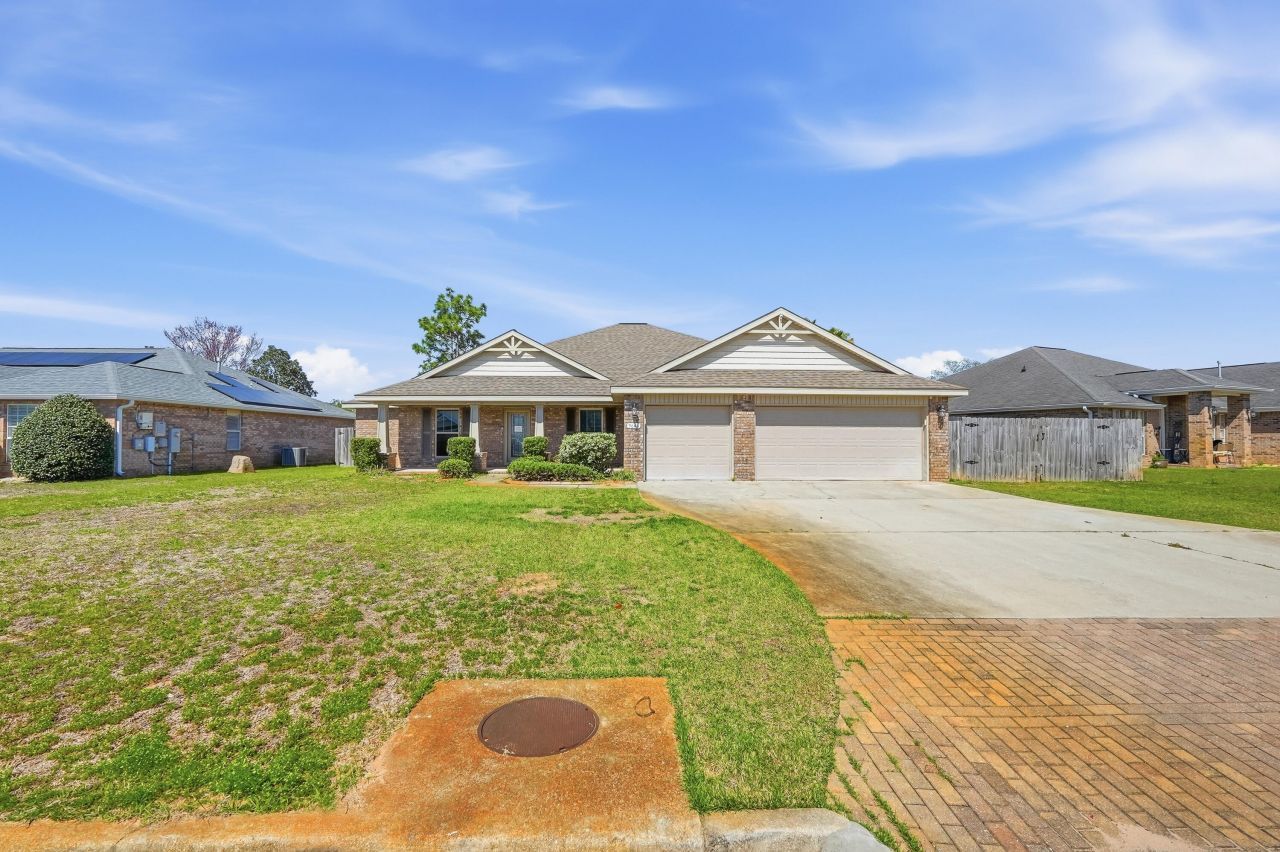 9646 Misty Meadow Lane, Navarre, FL 32566 Main Photo