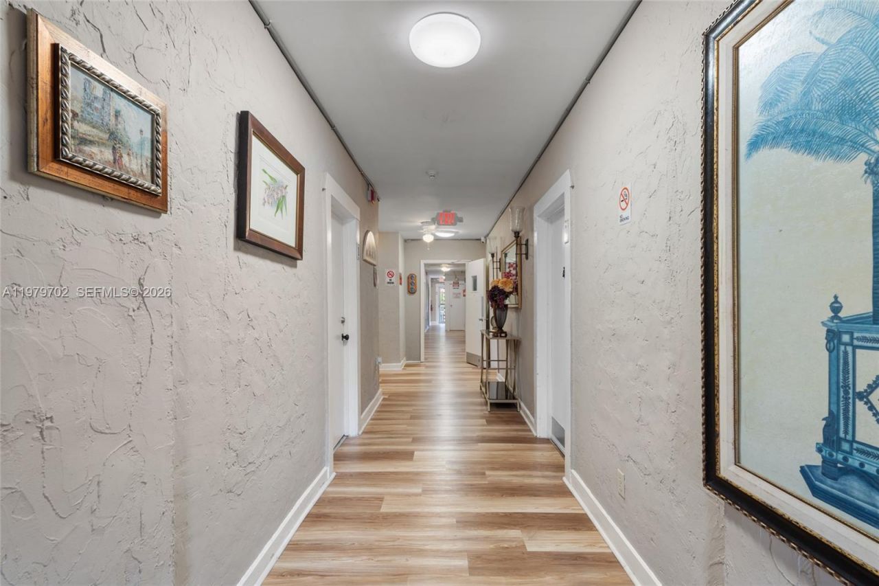 3409 S Le Jeune Rd , Coral Gables, FL 33134 Photo