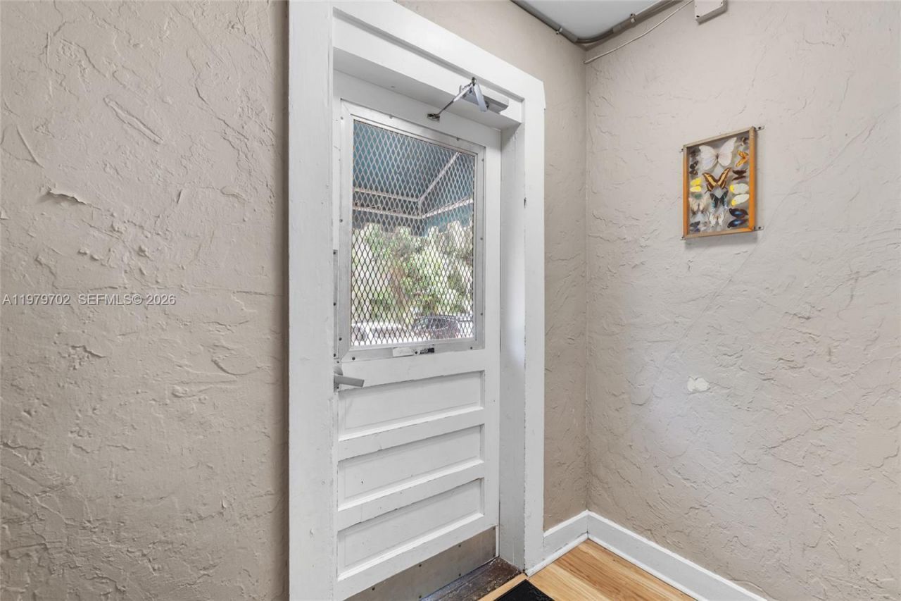 3409 S Le Jeune Rd , Coral Gables, FL 33134 Photo