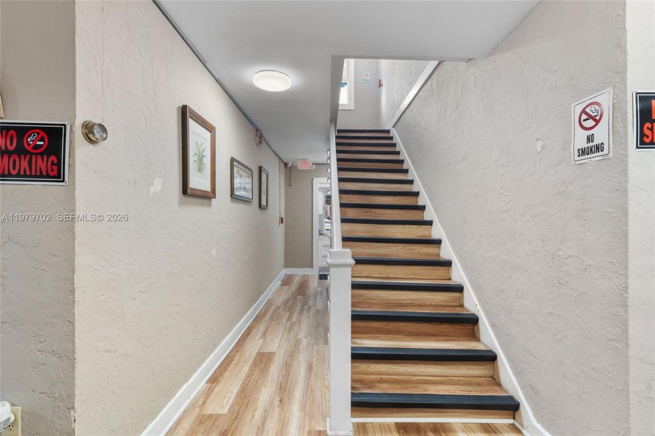 3409 S Le Jeune Rd , Coral Gables, FL 33134 Photo