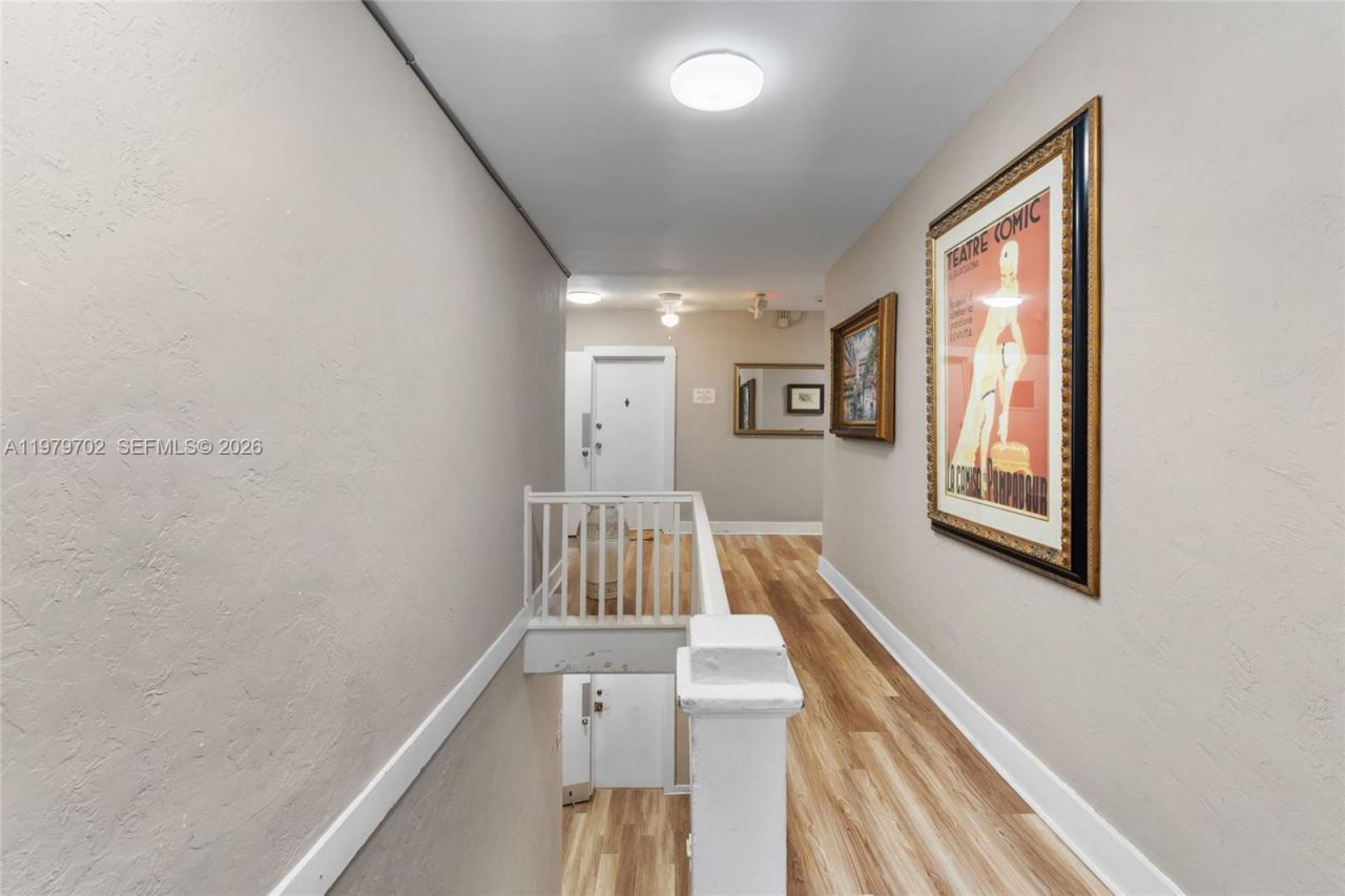 3409 S Le Jeune Rd , Coral Gables, FL 33134 Photo