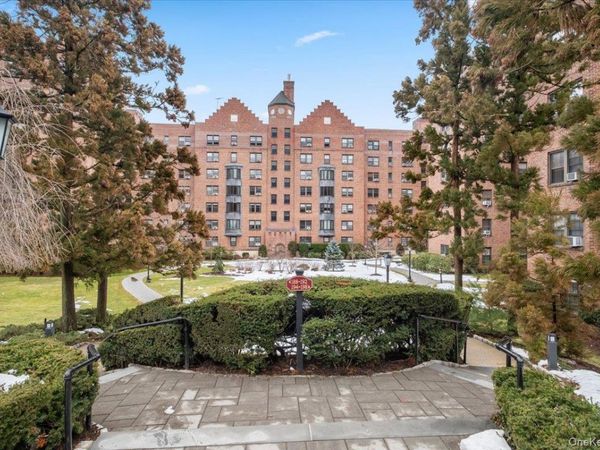 190 Garth Road , Unit 3R, Scarsdale, NY 10583