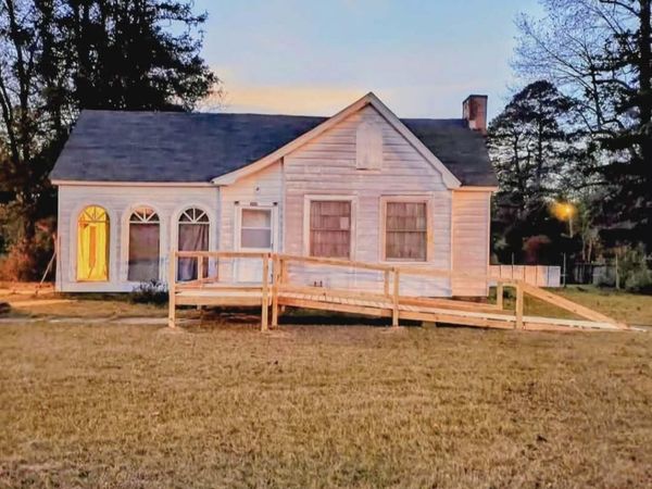 309 Dogwood Street, Waldo, AR 71770