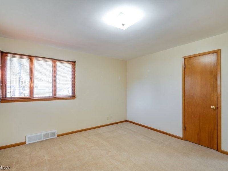 3917 Crestwood Street NW, Canton, OH 44708 Photo 16