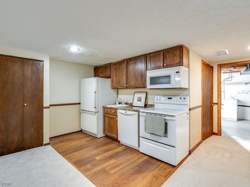 3917 Crestwood Street NW, Canton, OH 44708 Photo 28