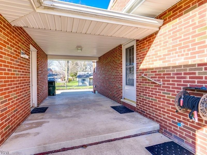 3917 Crestwood Street NW, Canton, OH 44708 Photo 36