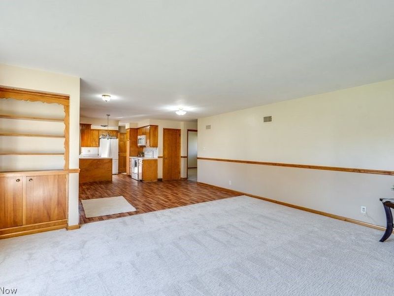 3917 Crestwood Street NW, Canton, OH 44708 Photo 7