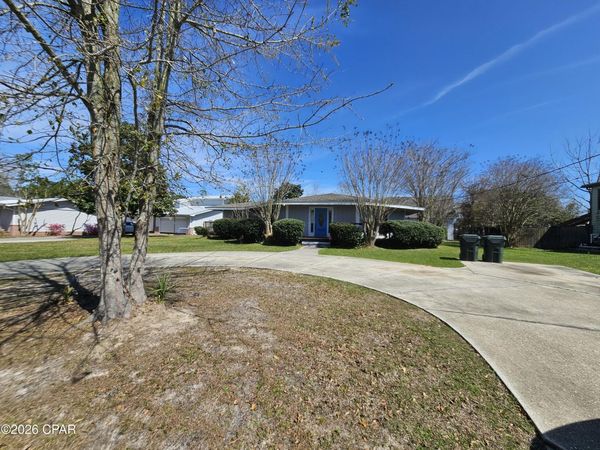 1107 Rhode Island Avenue , Lynn Haven, FL 32444