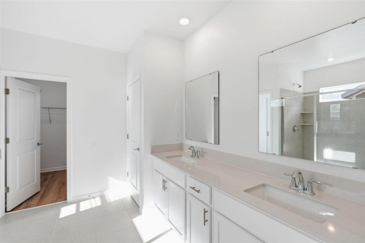 694 Peroni Avenue , Debary, FL 32713 Photo