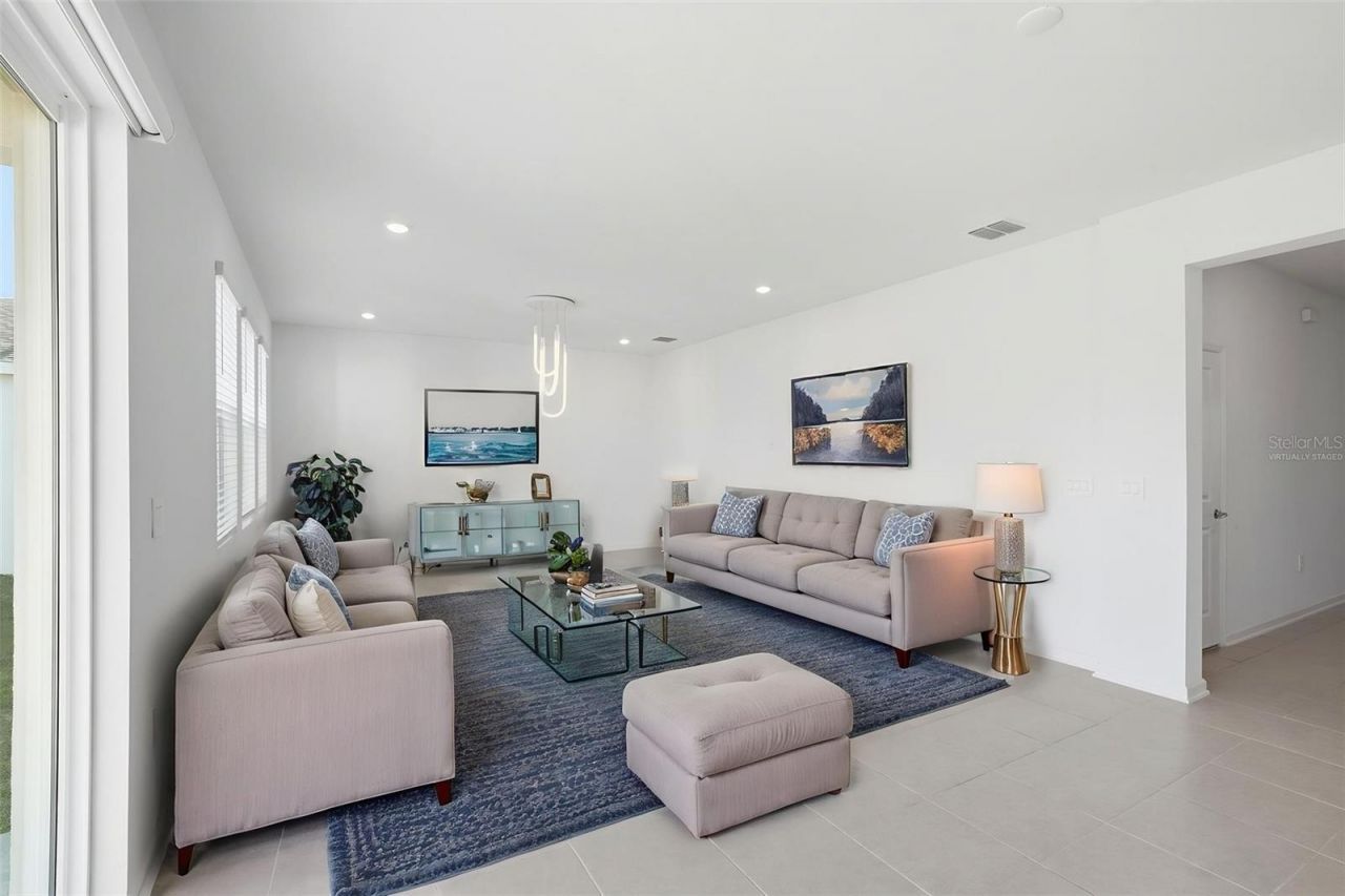 694 Peroni Avenue , Debary, FL 32713 Photo