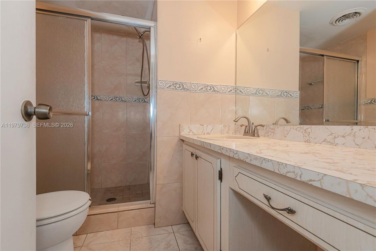 8345 Sunrise Lakes Blvd , Unit 210, Sunrise, FL 33322 Photo