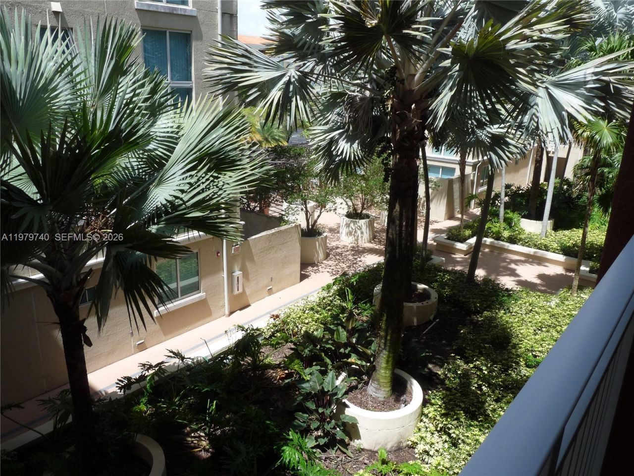 7285 SW 90th St, Unit D408, Miami, FL 33156 Photo