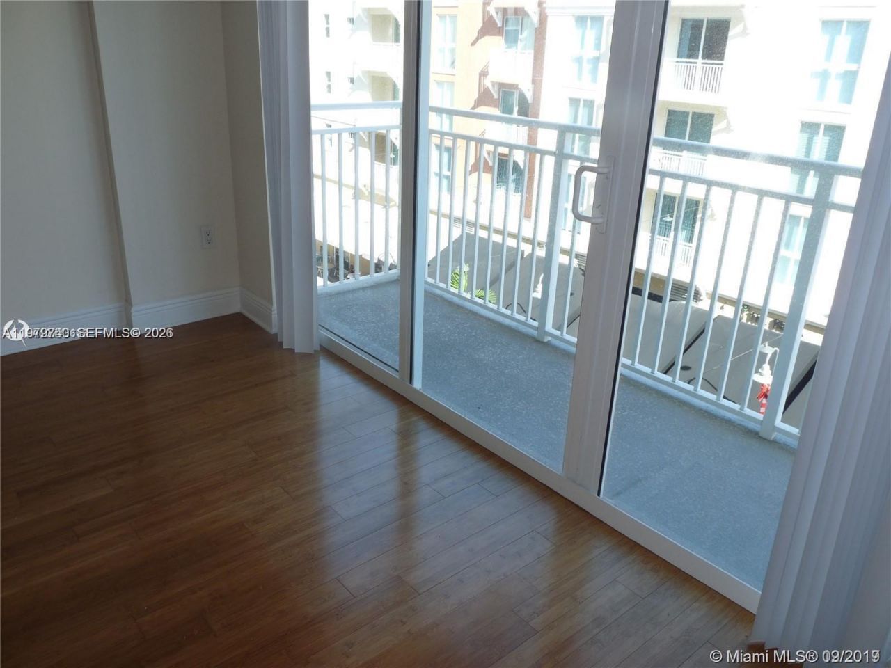 7285 SW 90th St, Unit D408, Miami, FL 33156 Photo