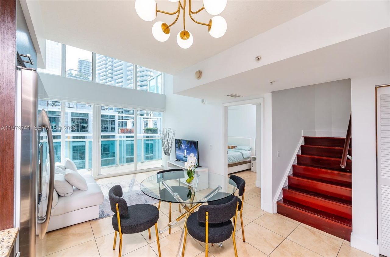 41 SE 5th St, Unit 1508, Miami, FL 33131 Photo