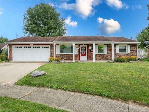 1364 Sheridan, Troy, OH 45373