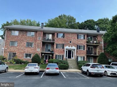 1531 COLONIAL DRIVE , Unit 104, WOODBRIDGE, VA 22192