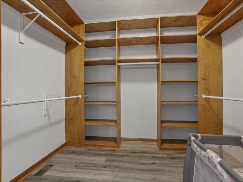 5706 Gale Road SW, Pataskala, OH 43062 Photo 29