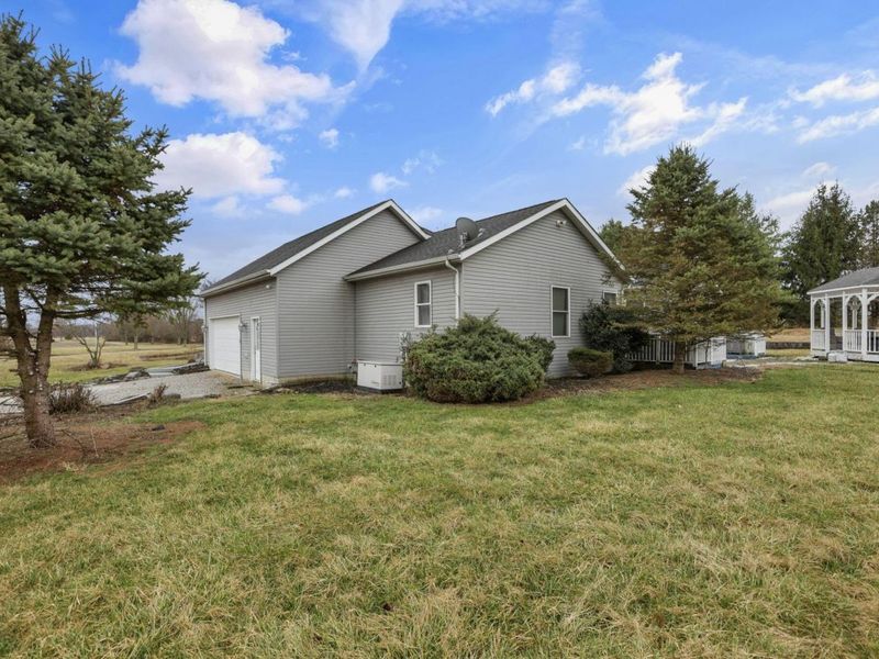 5706 Gale Road SW, Pataskala, OH 43062 Photo 60