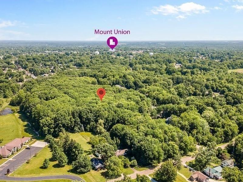 29 Colony Drive, Alliance, OH 44601 Photo 3