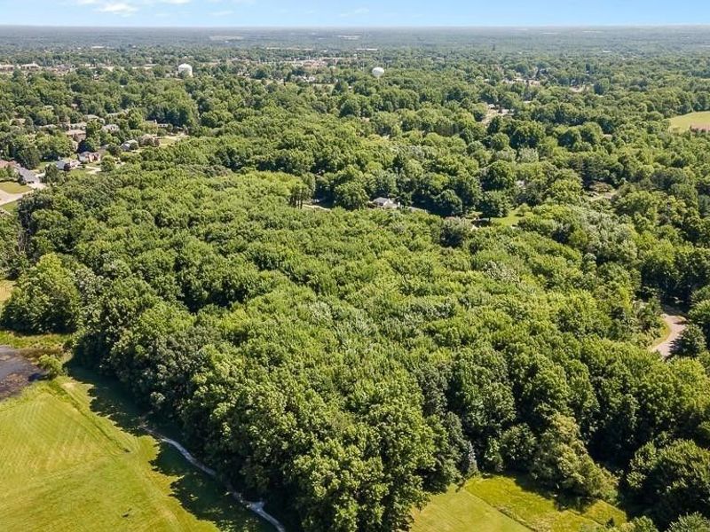 29 Colony Drive, Alliance, OH 44601 Photo 5