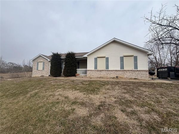 205 Deer View Drive, Troy, MO 63379