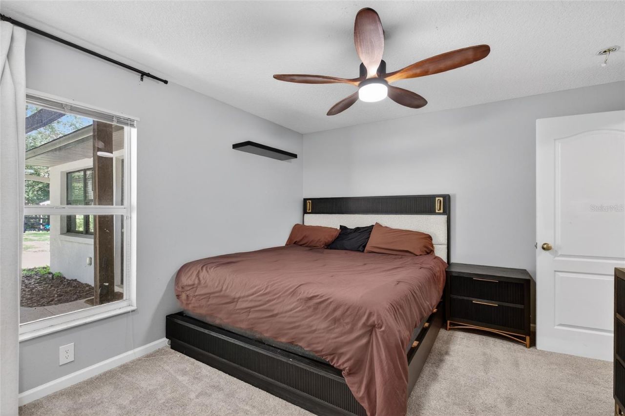 22301 Coronado Somerset Drive, Sorrento, FL 32776 Photo