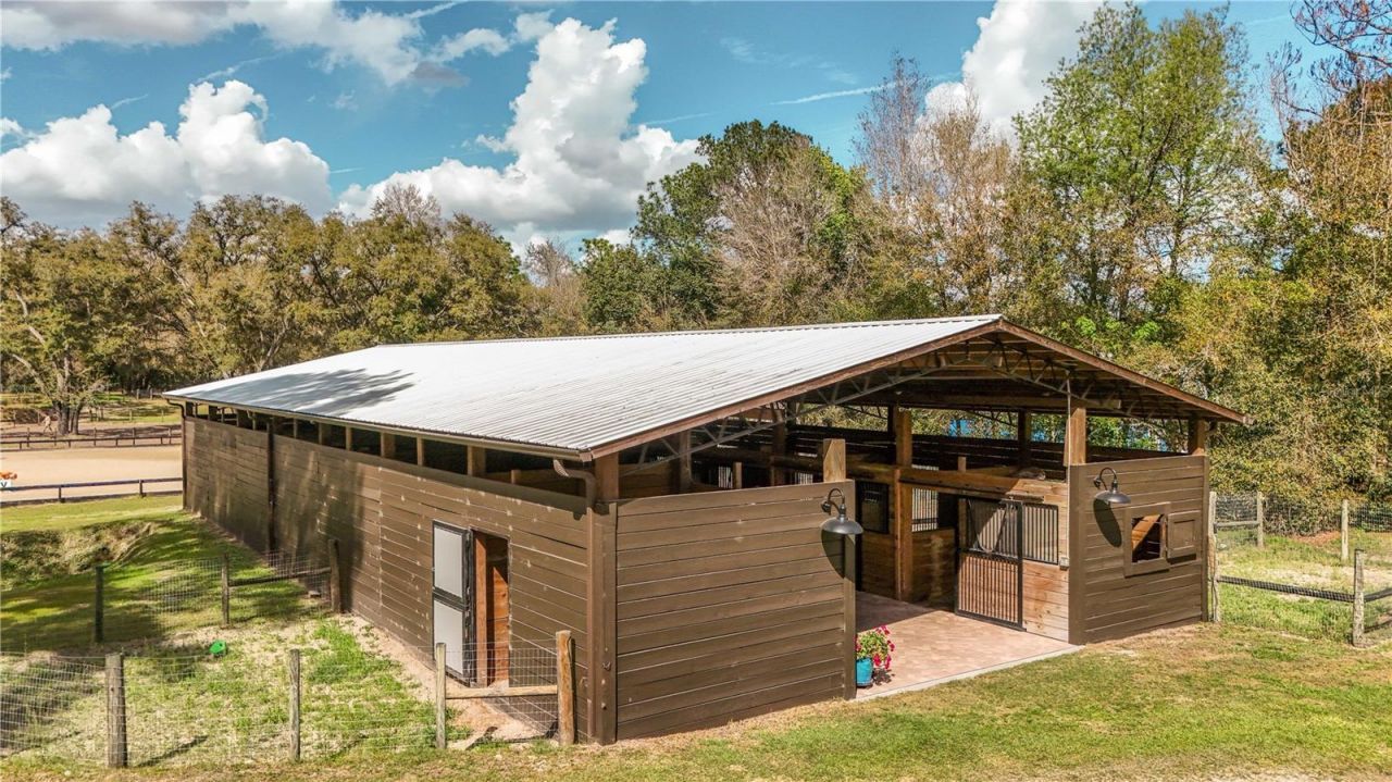 22301 Coronado Somerset Drive, Sorrento, FL 32776 Photo